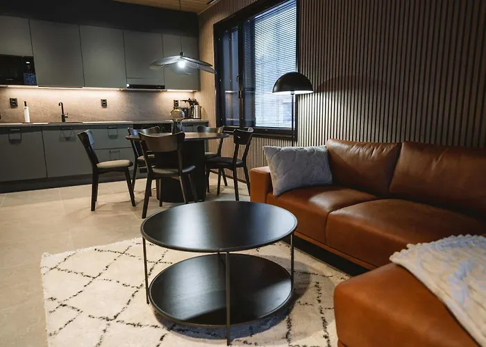 Capercaillie Levi #1 *